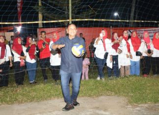 Nanang Ermanto Buka Secara Resmi Open Tournamen Bola Voli Gunung Terang Cup