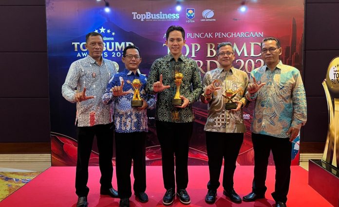 4 1 6b0e889e-74d3-471c-8384-09f11e65fad3