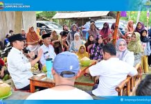 Bupati Radityo Egi, Apresiasi Gotong Royong Warga Desa Suak, Program HELAU Wujudkan Desa Bersih, Aman, dan Menginspirasi